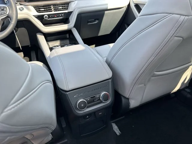 New 2026 Carbonized Gray Metallic Ford Active image 26
