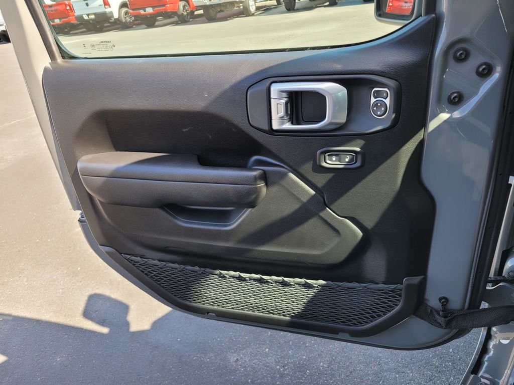 Used 2023 Gray Jeep Willys 4xe image 27
