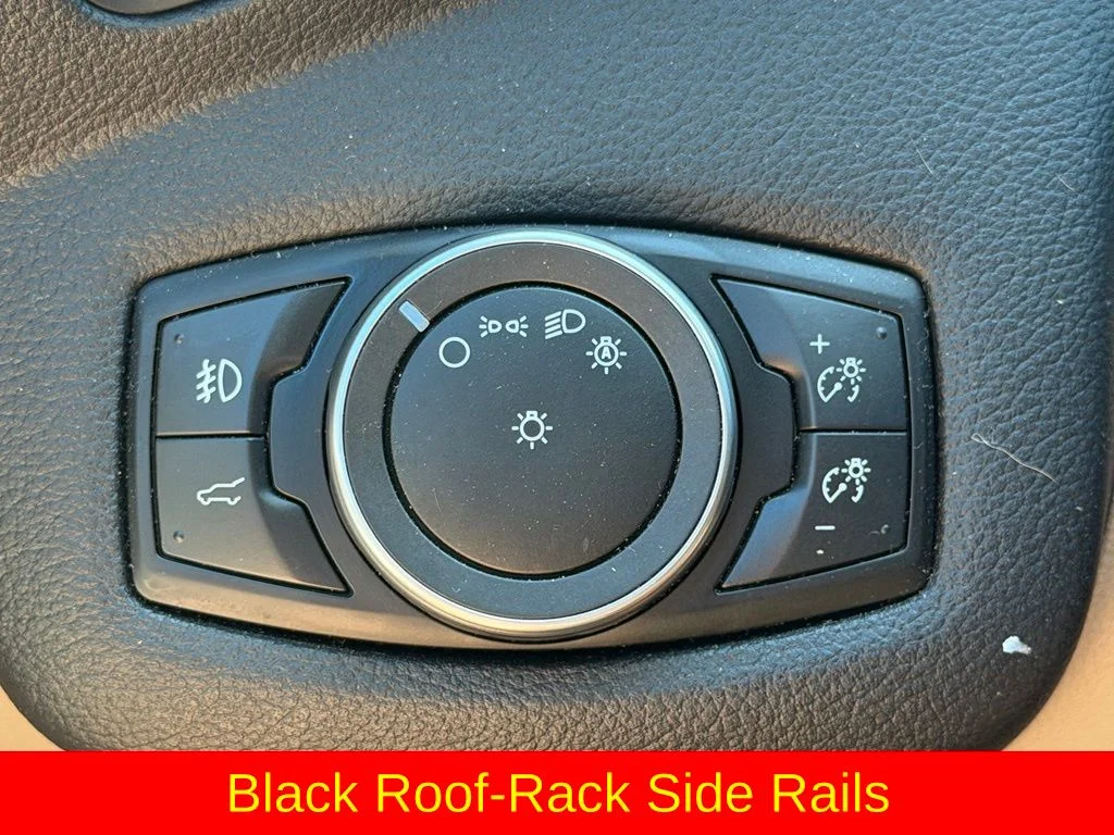 Used 2016 Silver Ford SE image 30