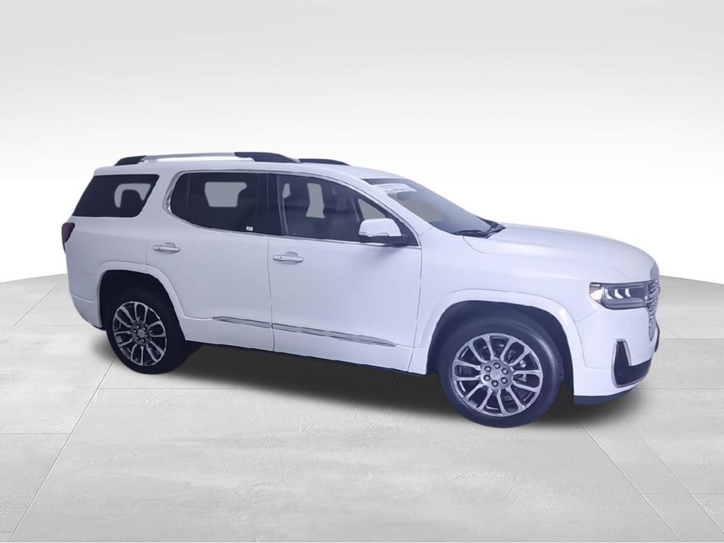 Used 2023 White GMC Denali image 3