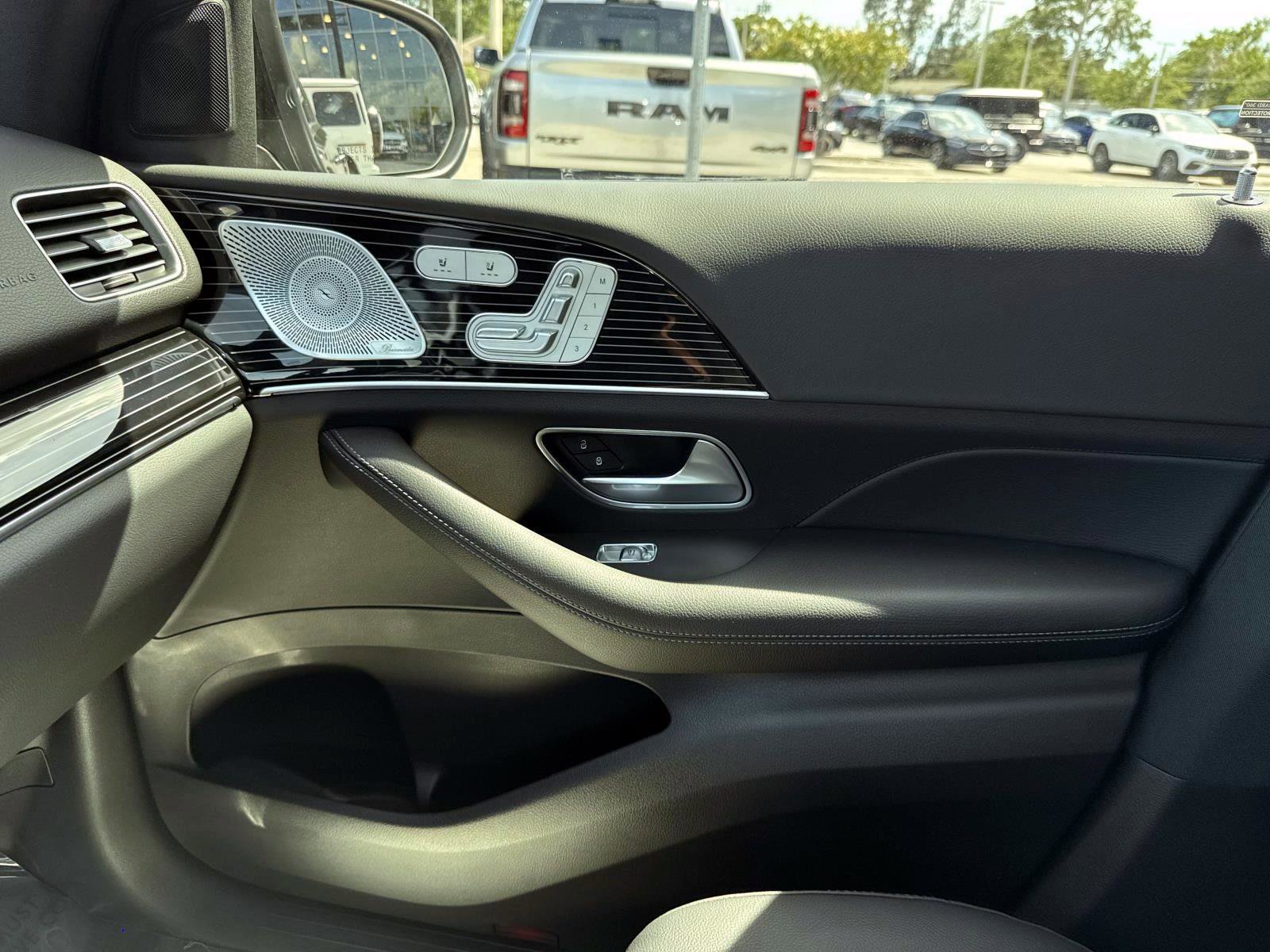 New 2026 Black Mercedes-Benz 350 4MATIC® SUV image 25
