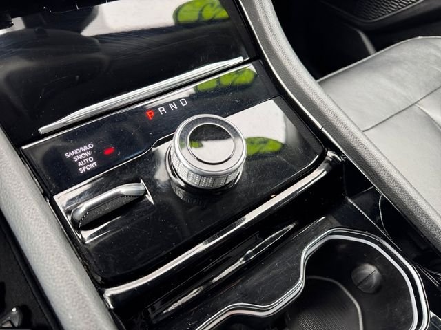 Used 2023 Gray Jeep Limited image 25