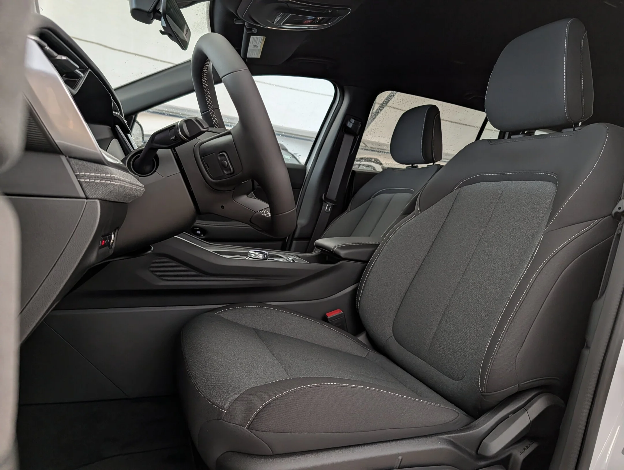 New 2026 White Jeep - - Hybrid - Adaptive Cruise - 12.3 Display - Heated Seats - Blind Spot Monitor & More! image 14