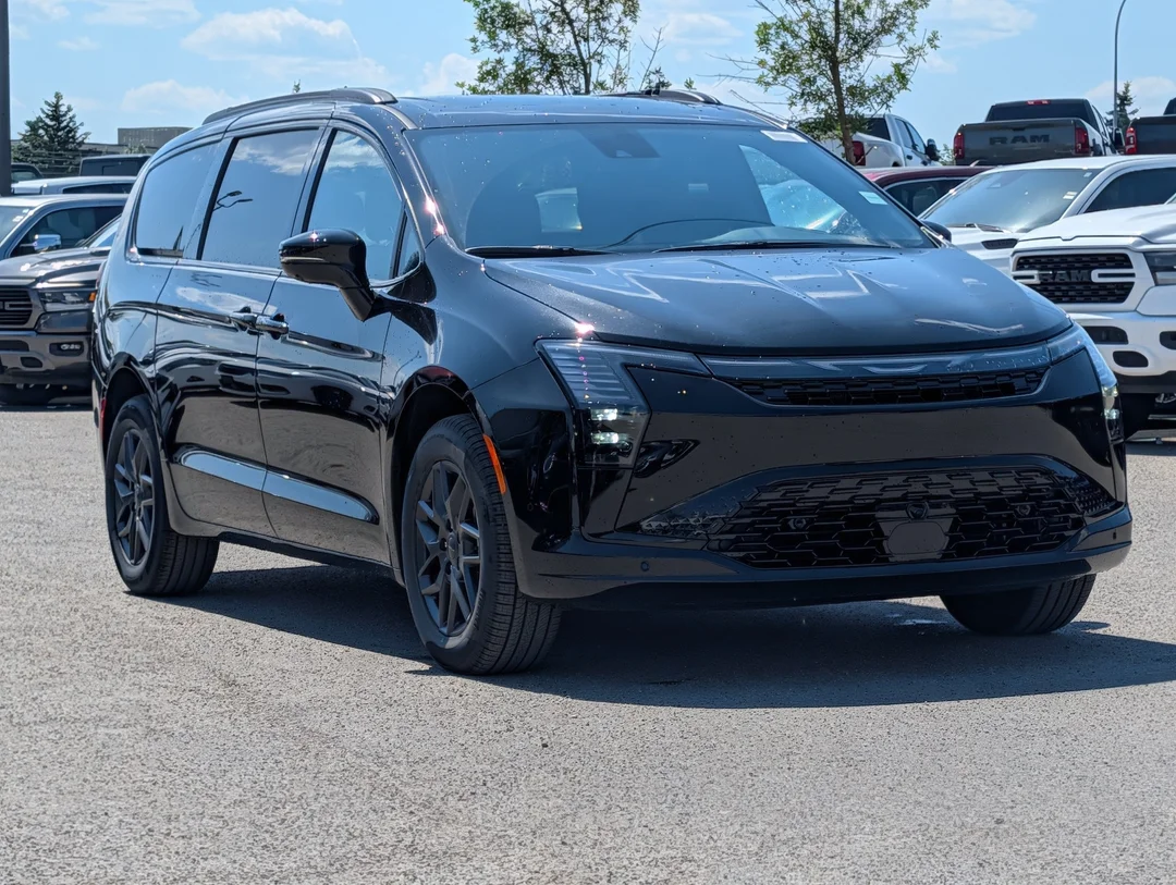 New 2027 Black Chrysler Select - - AWD - Customer Preferred Pkg 27L - Safety Sphere - Full Sunroof & More! image 2