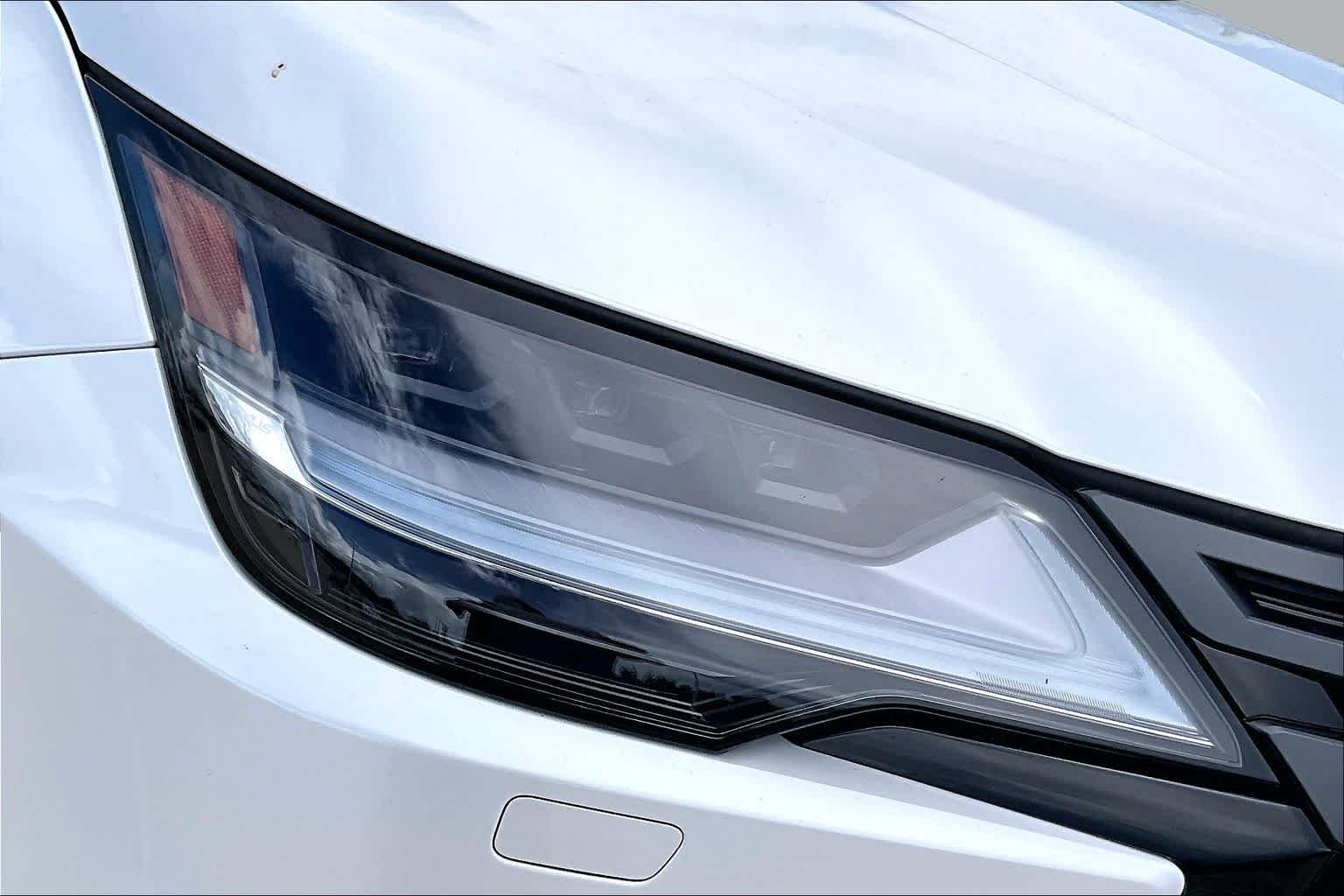 New 2026 Eminent White Pearl Lexus LUXURY image 19