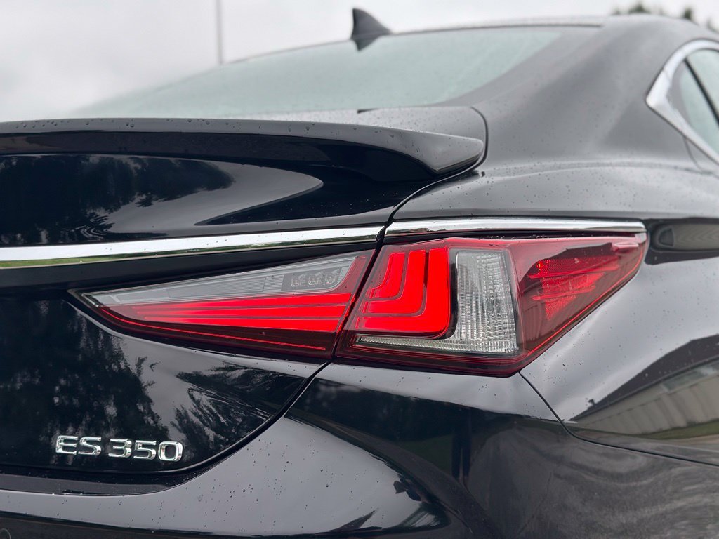 Used 2024 Black Lexus 350 Luxury image 11