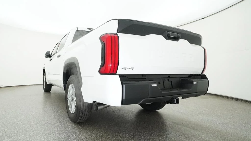 2025 Toyota Tundra SR5 - Photo 16