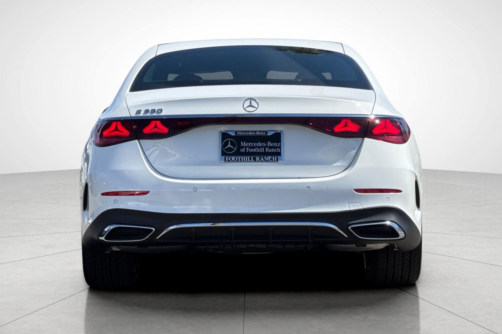New 2026 Polar White Mercedes-Benz E 350 image 5