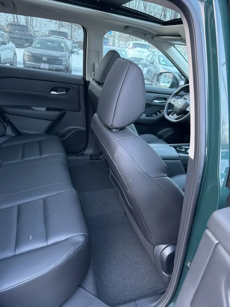 New 2026 Obsidian Green Pearl Nissan Dark Armor™ image 30