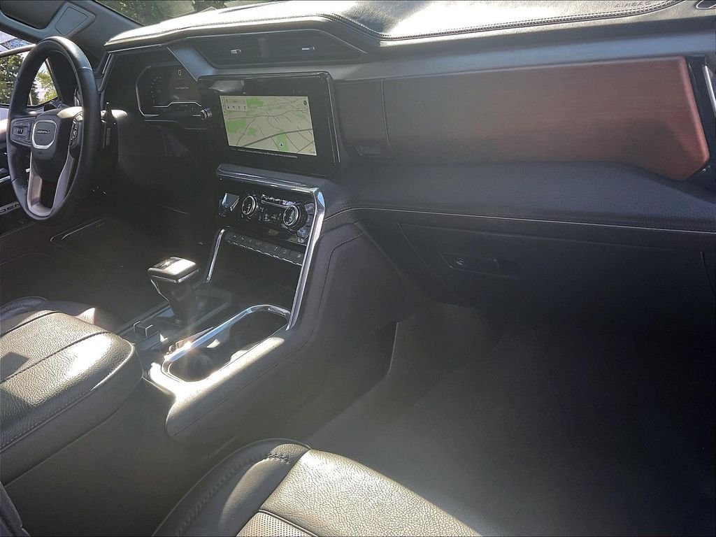 Used 2024 Black GMC Denali image 13