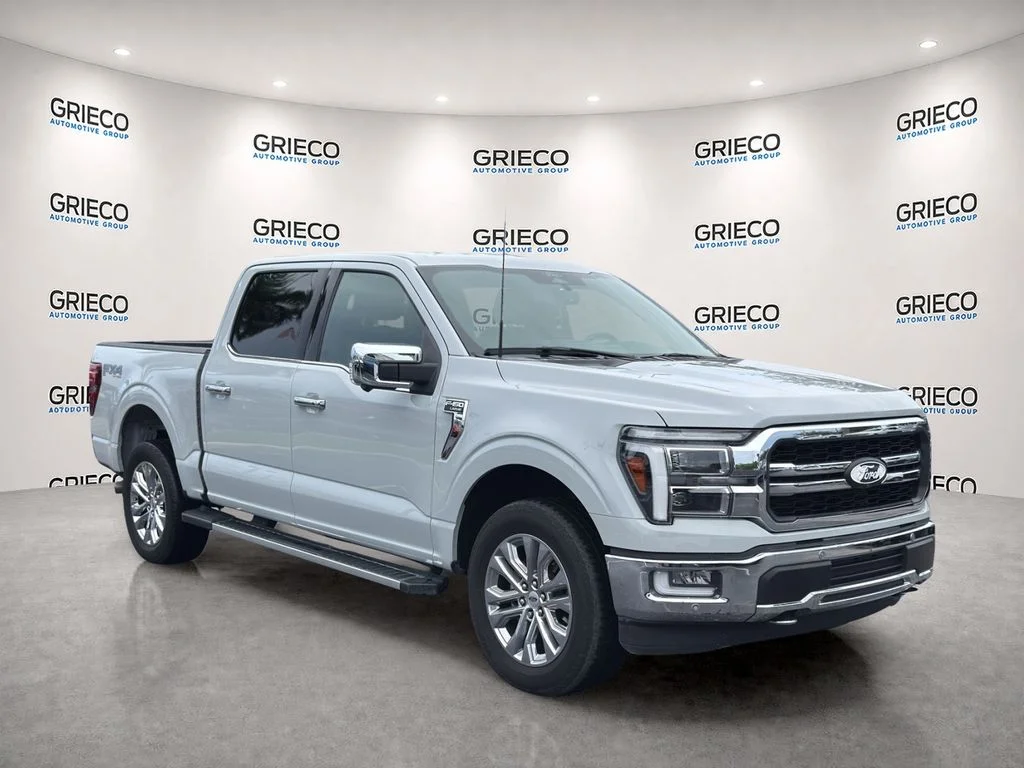 Used 2024 White Ford Lariat image 1