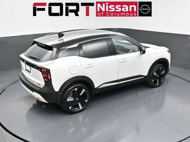 New 2026 Aspen White TriCoat / Super Black Two-tone Nissan SR image 43