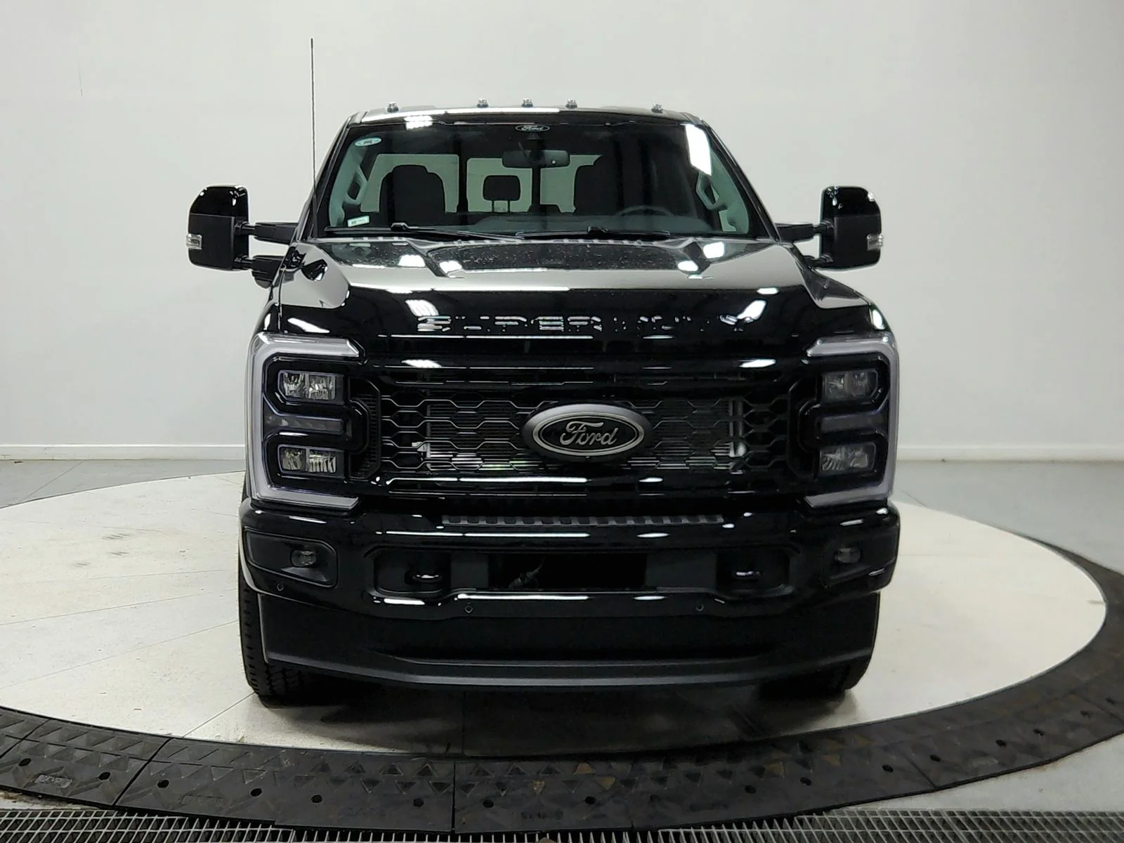 New 2026 Agate Black Metallic Ford F-250® Lariat® image 3