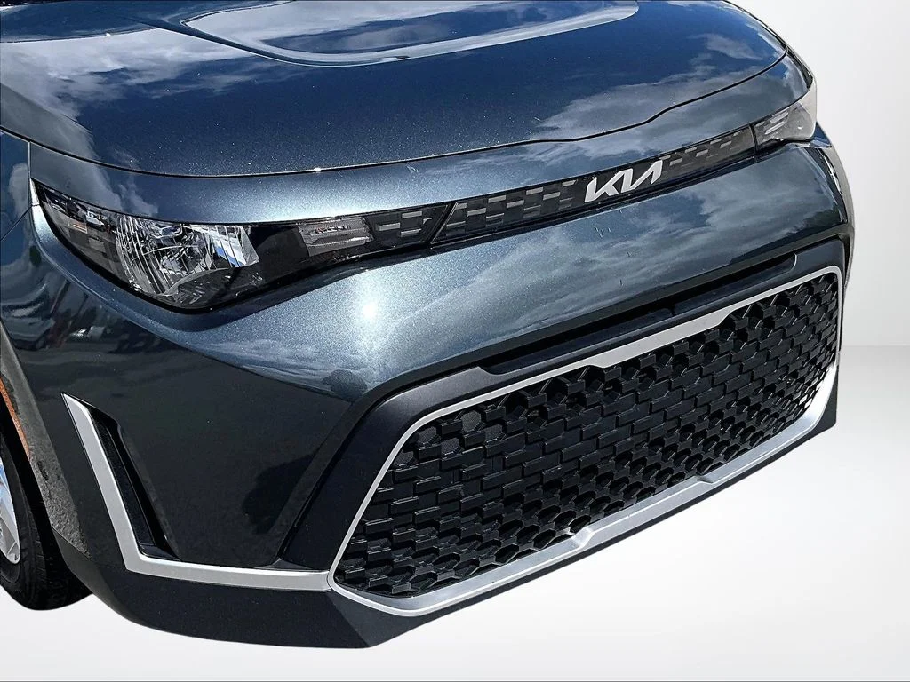 2025 Kia Soul LX - Photo 29