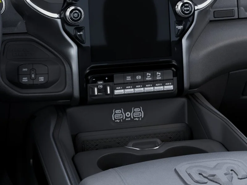 New 2026 Diamond Black Crystal Pearl-Coat Exterior Paint RAM Laramie image 57