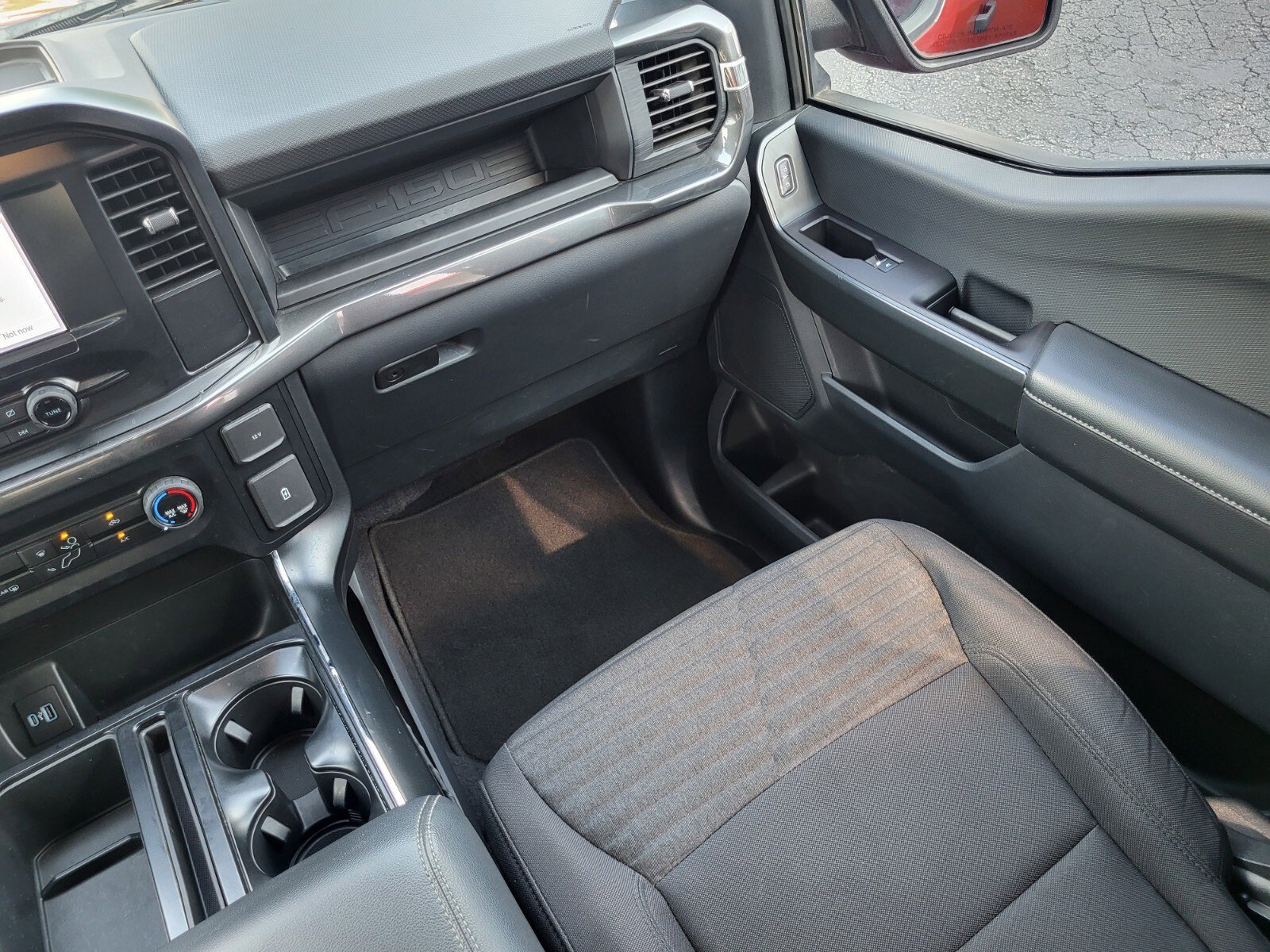 Used 2023 Hot Pepper Red Ford XL image 16