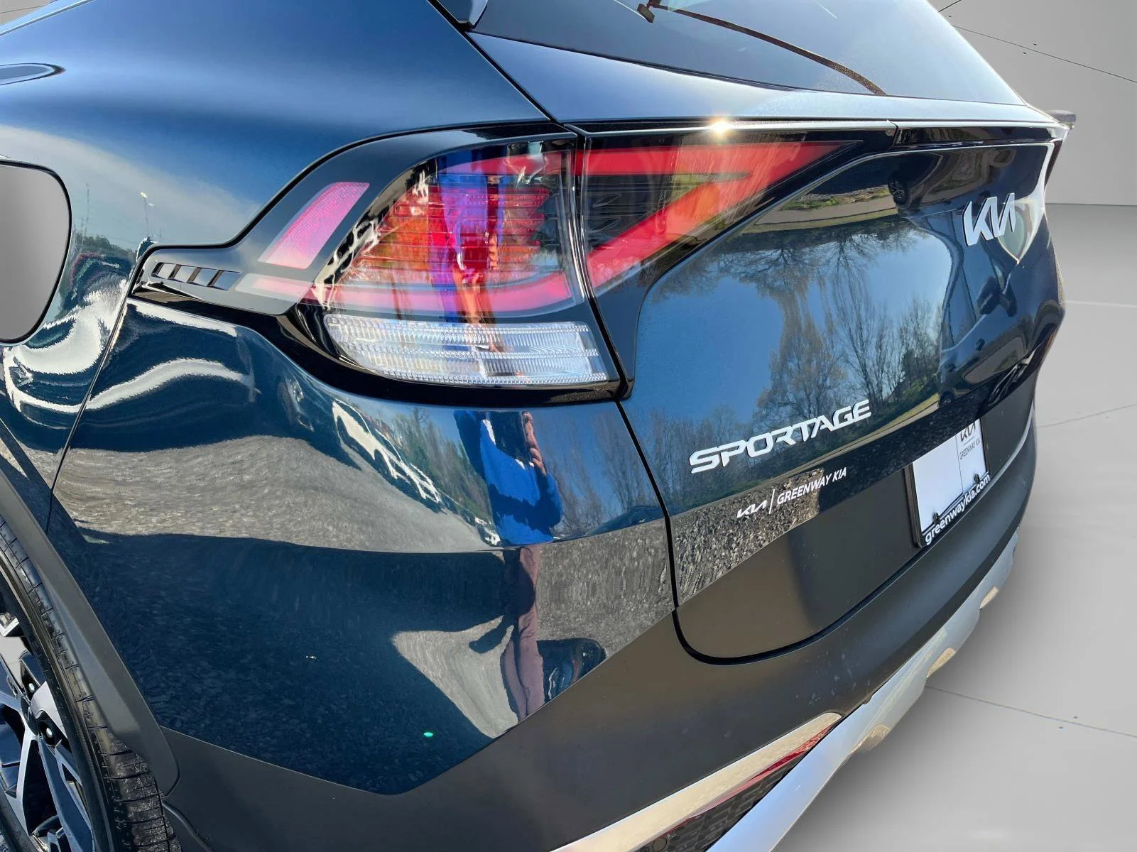 2025 Kia Sportage EX Hybrid - Photo 10