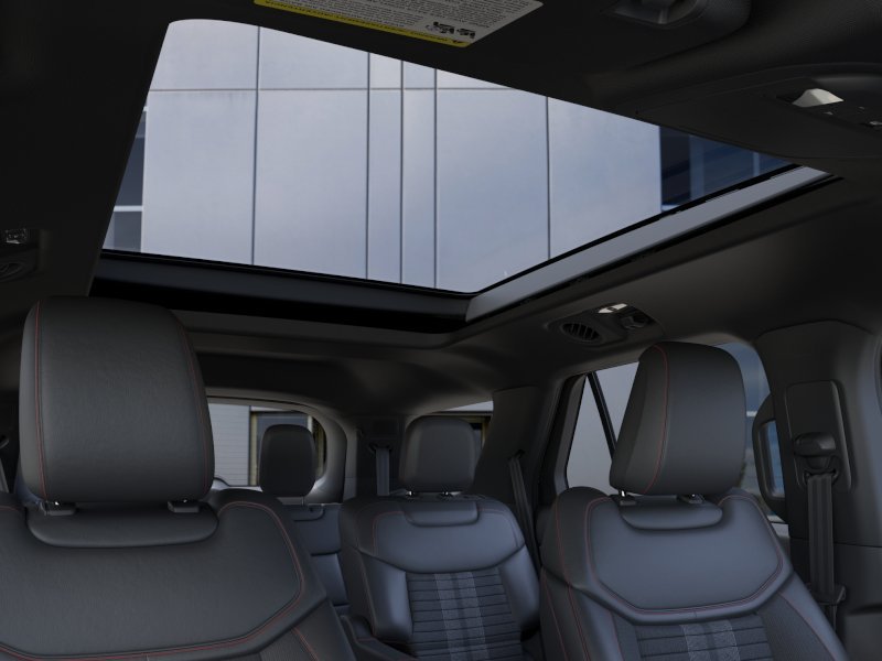 New 2026 Space White Metallic Ford ST-Line image 35