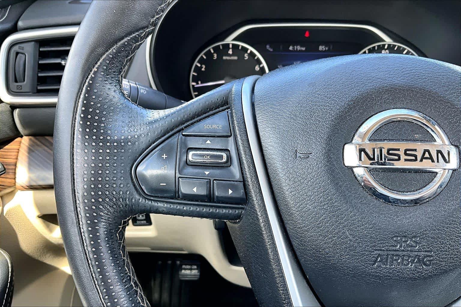 Used 2017 Bordeaux Black Nissan Platinum image 23