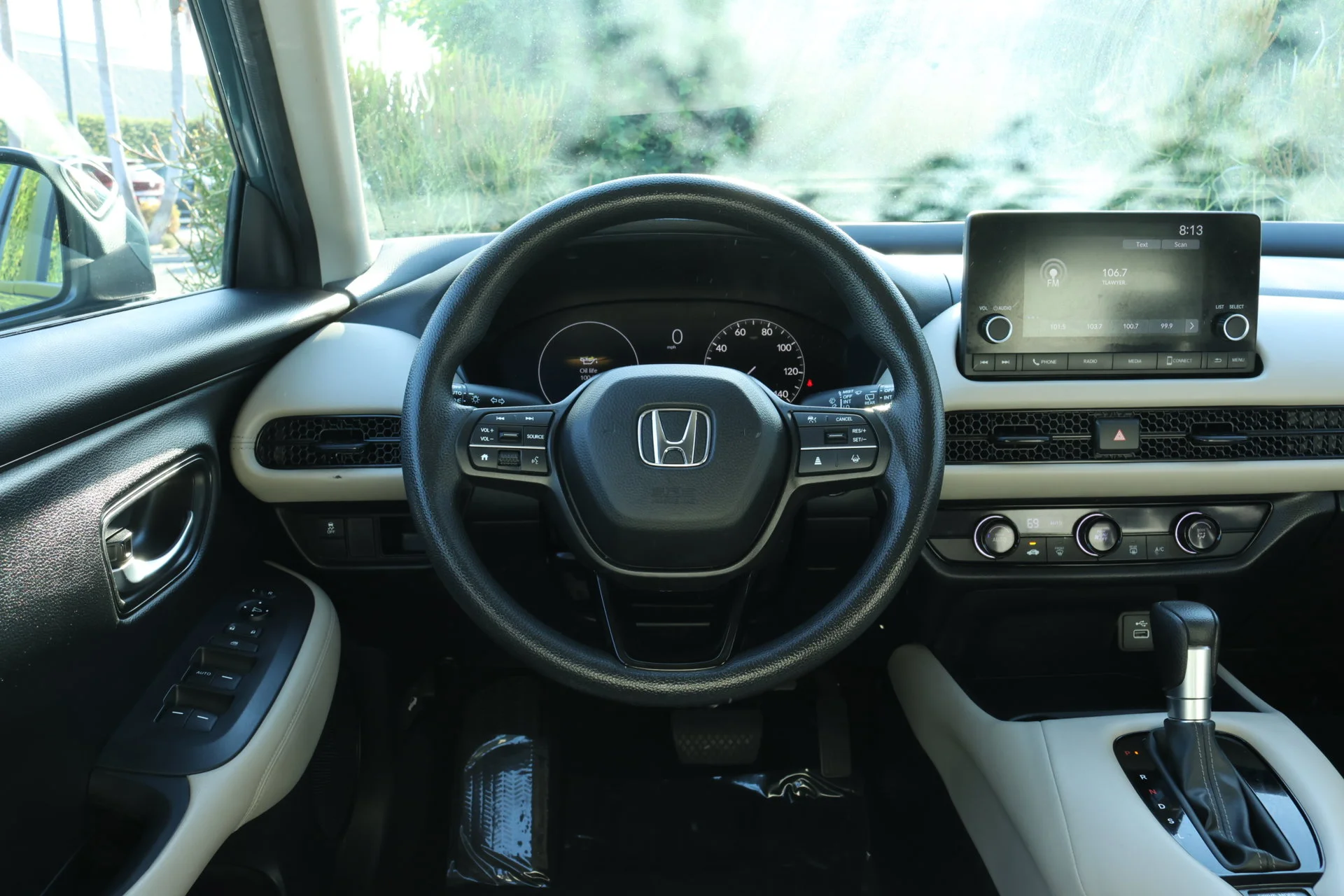Used 2024 Gray Honda LX image 8