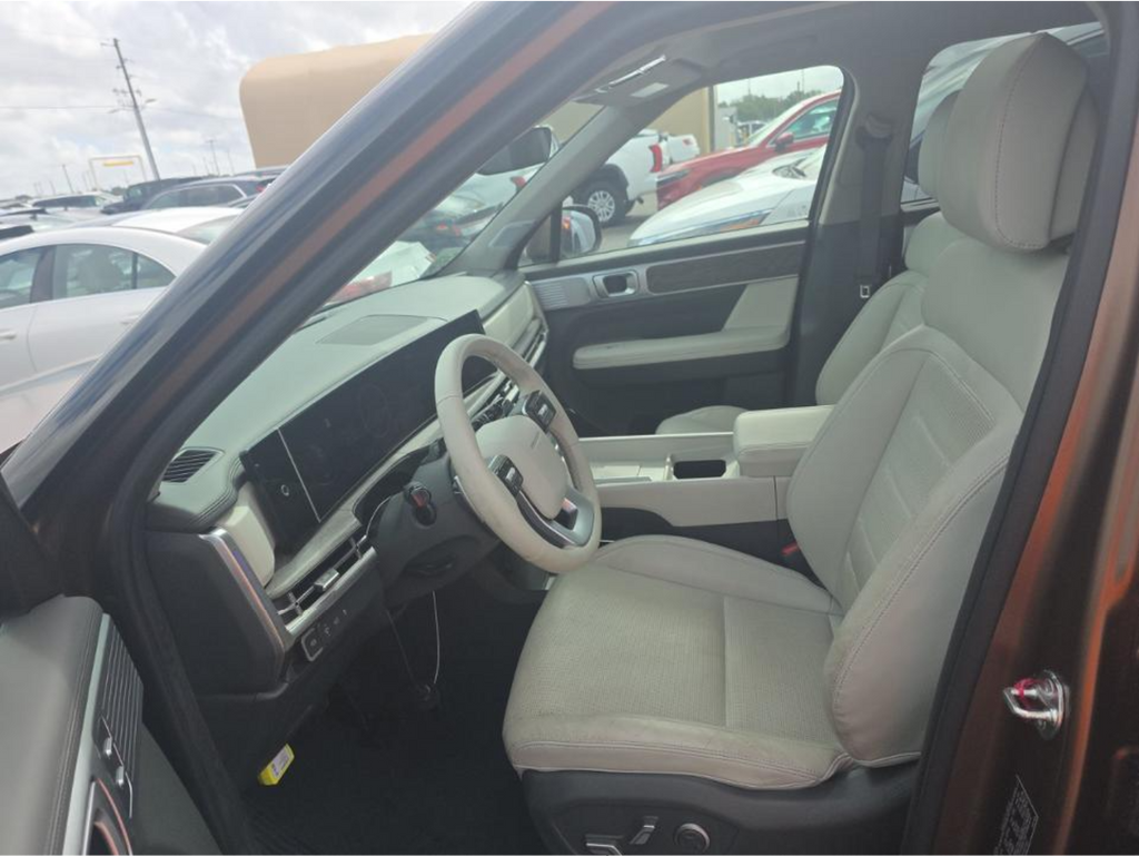 Used 2024 Earthy Brass Matte Hyundai Limited image 3