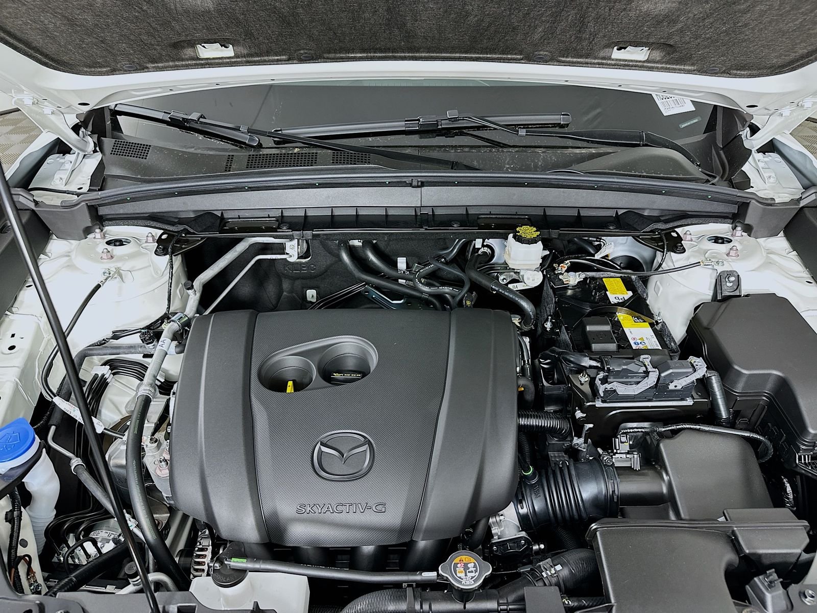 New 2026 Rhodium White Metallic Mazda 2.5 S Preferred AWD image 30