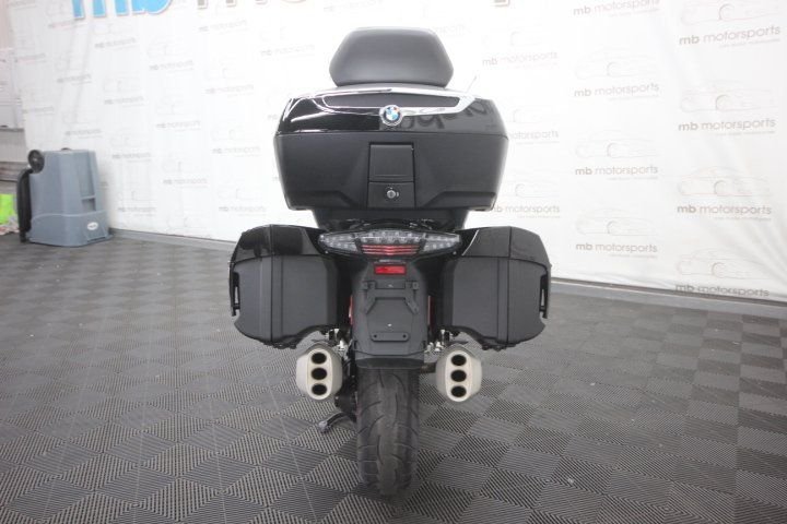 Used 2015 Black BMW Sport Touring image 4