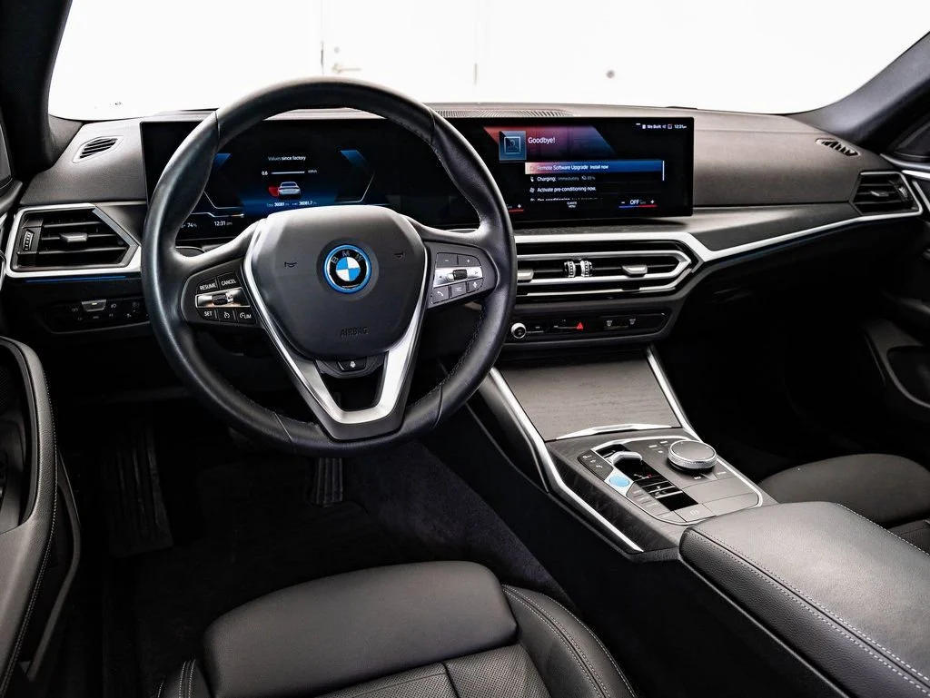 Used 2023 Alpine White BMW eDrive40 image 4
