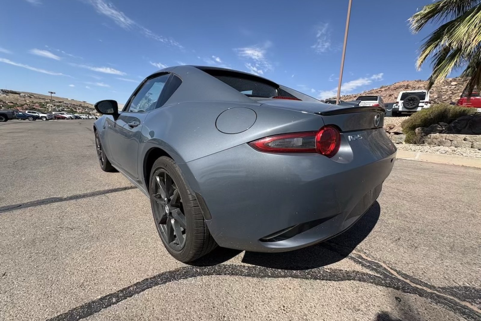 Used 2021 Polymetal Gray Mazda Club image 3