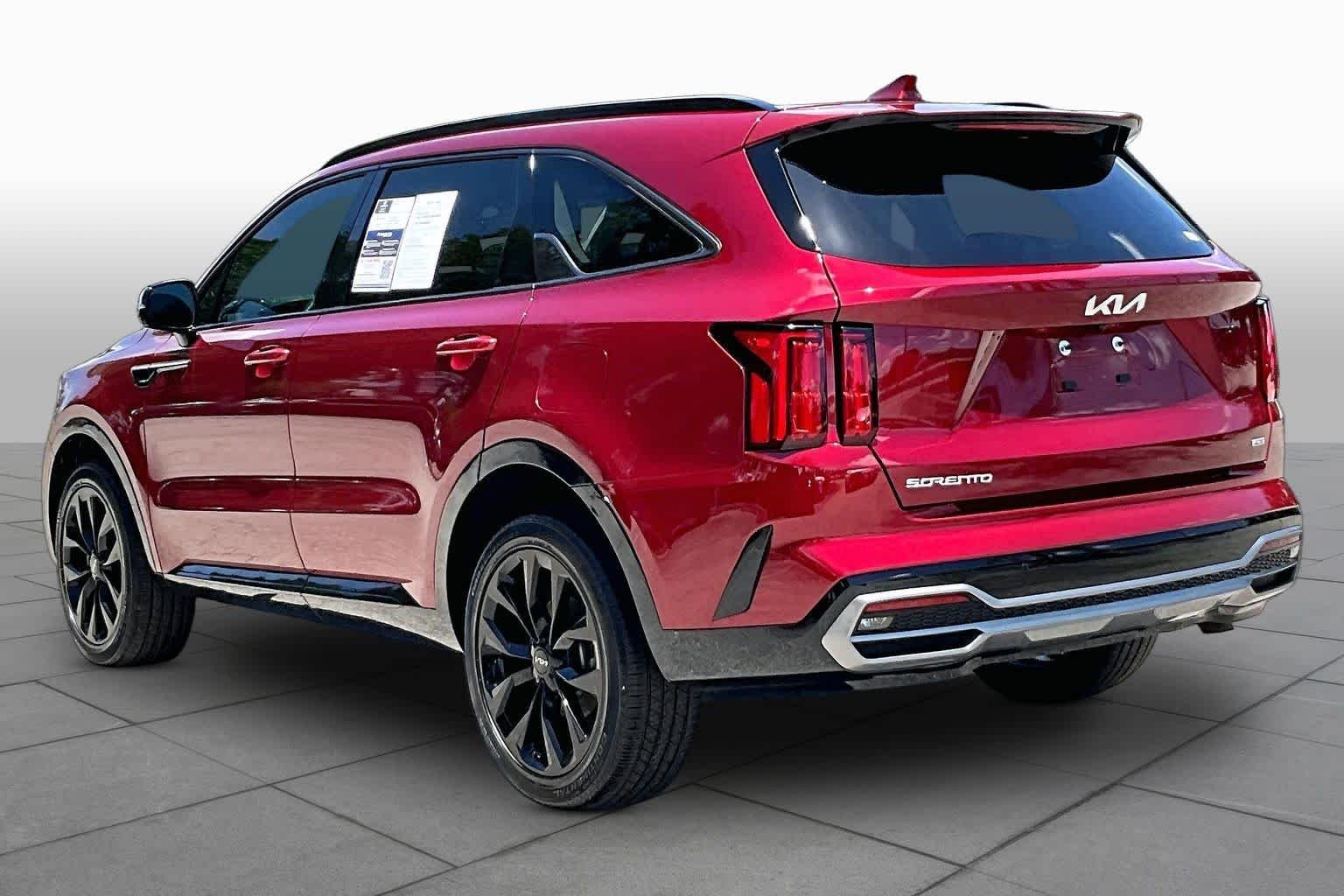 Used 2023 Passion Red Kia SX image 12