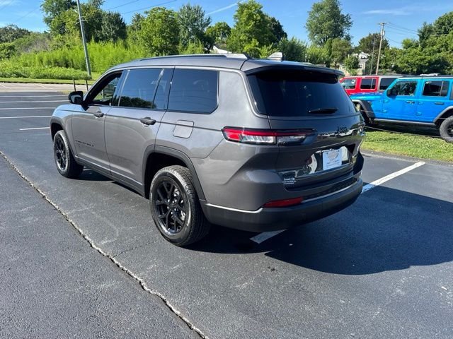 New 2026 Baltic Gray Metallic Clear-Coat Exterior Paint Jeep Altitude image 5