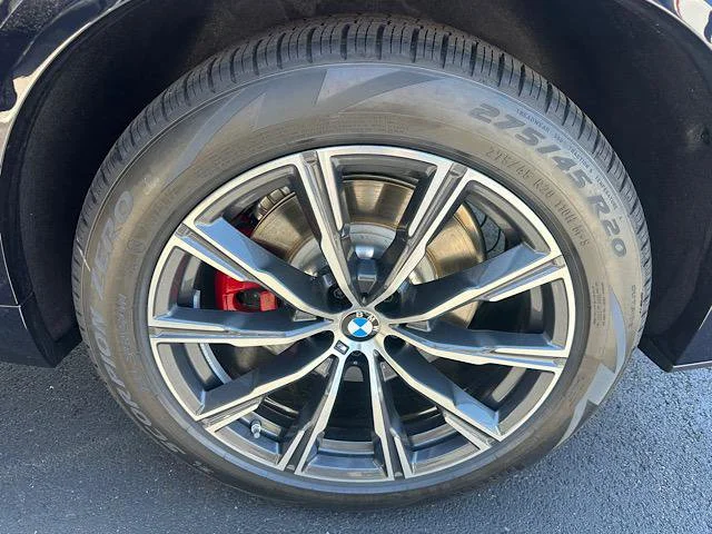 New 2026 Carbon Black Metallic BMW xDrive50e image 7