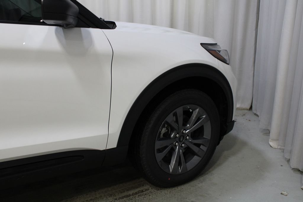 2026 Ford Explorer Active - Photo 28