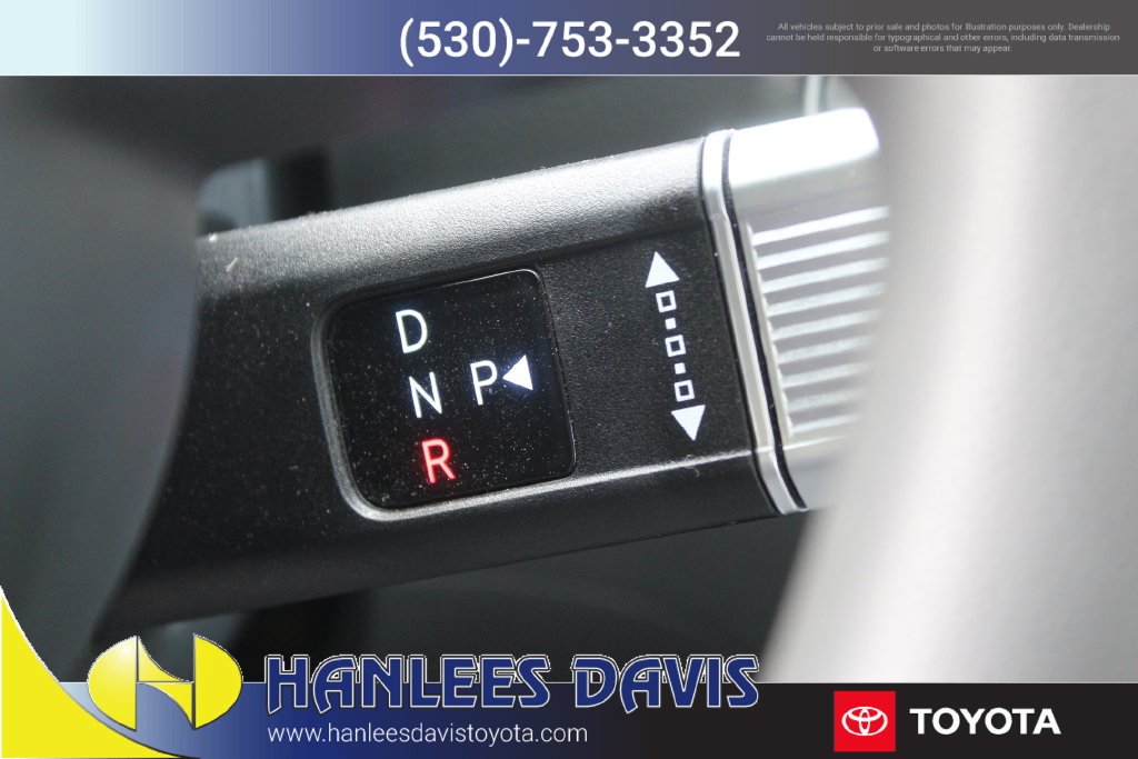 Used 2026 Silver Hyundai Blue image 28