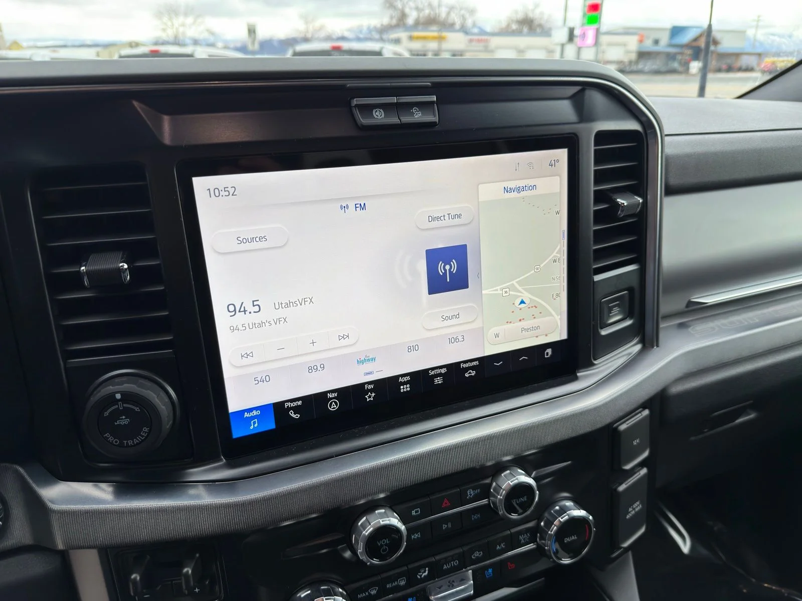 Used 2025 Black Ford Platinum image 29