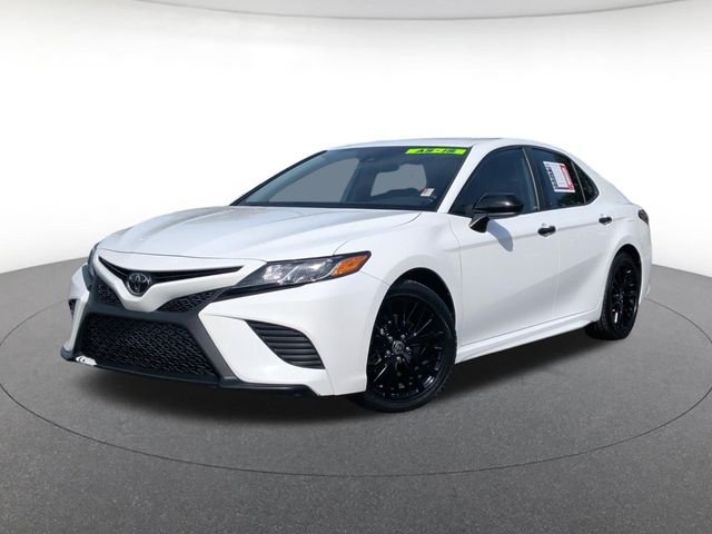 2020 Toyota Camry SE Nightshade
