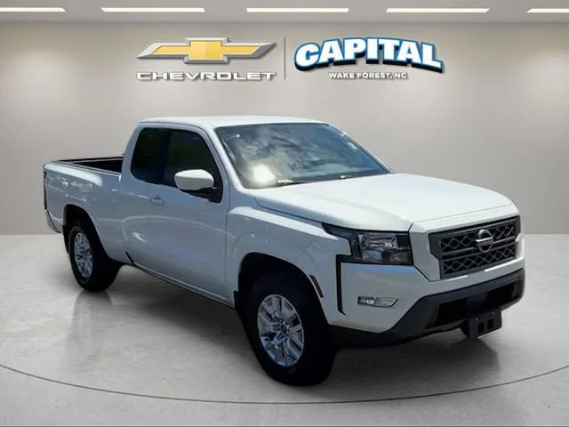Used 2024 White Nissan SV image 7