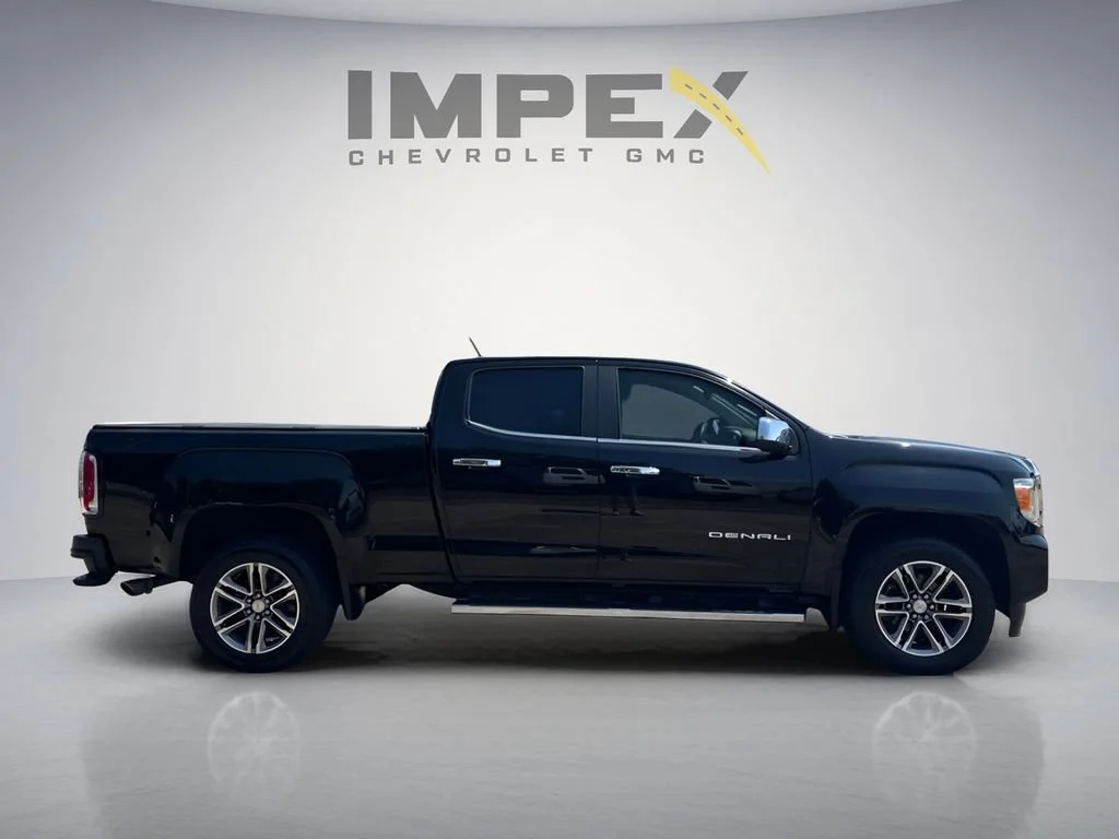 Used 2021 ONYX BLACK GMC 4WD Denali image 6