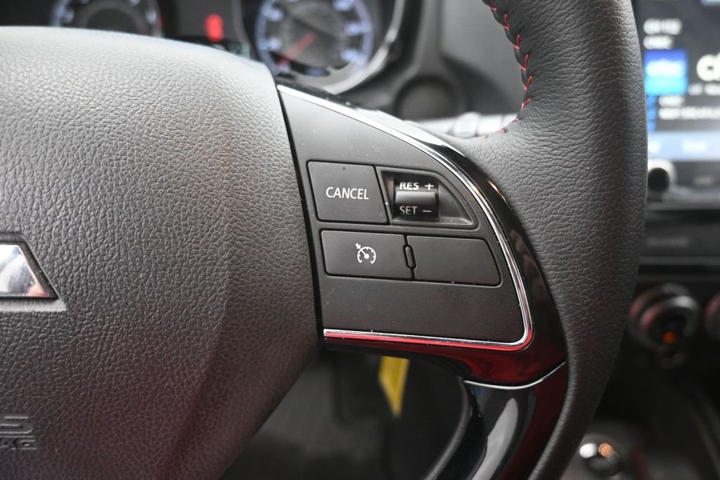 Used 2025  Mitsubishi 2.0 S image 7