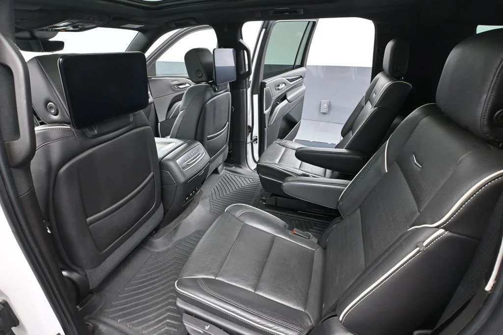 Used 2021 White Cadillac Sport image 42