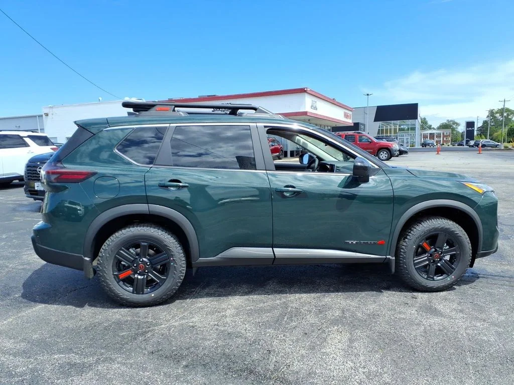 New 2026 Obsidian Green Pearl Nissan Rock Creek® image 2