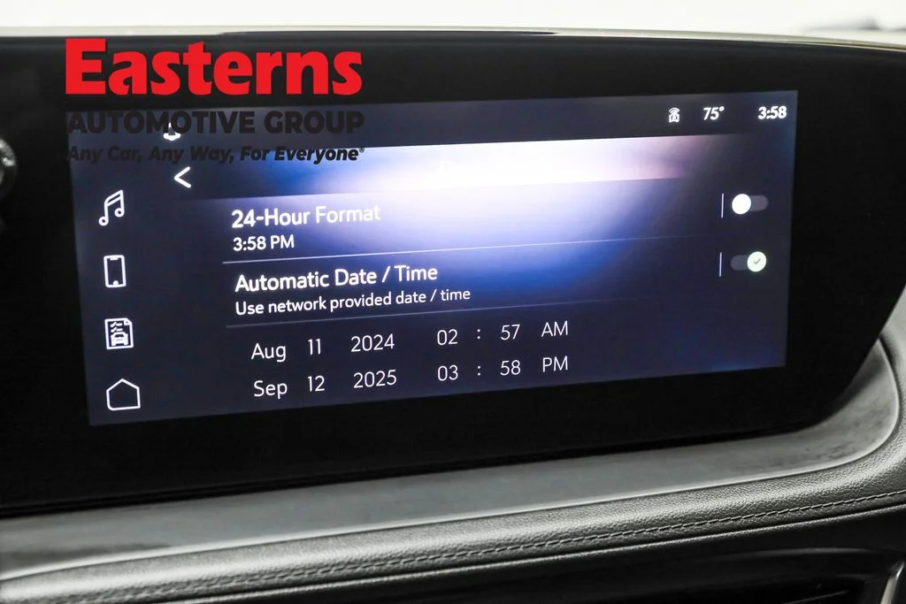 Used 2024 White Buick Sport Touring image 19
