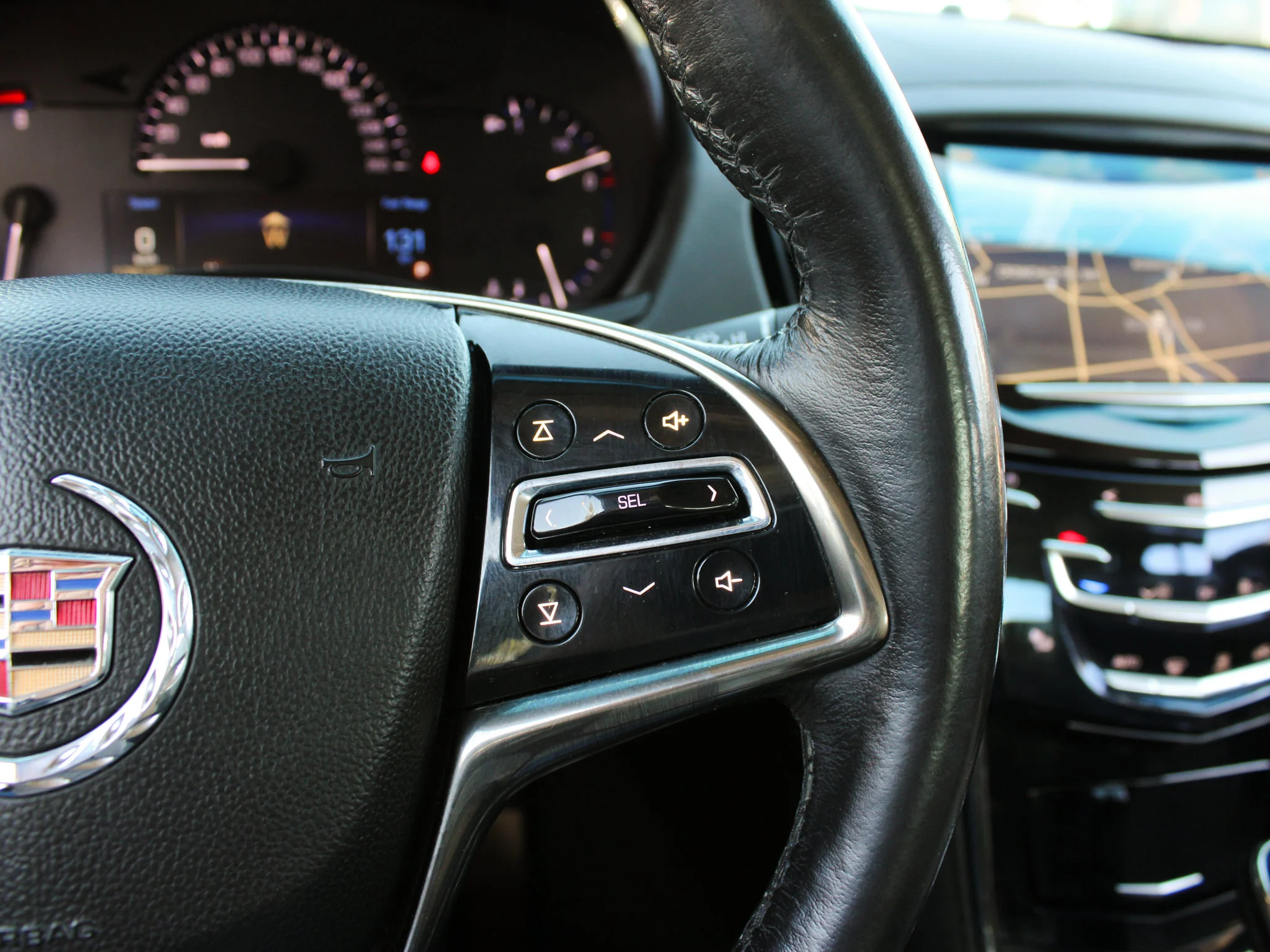 Used 2013 White Cadillac Luxury*No Accidents | Sunroof | BOSE | Heated Seats | Nav | Backup Camera | V6 | 321 HP image 21