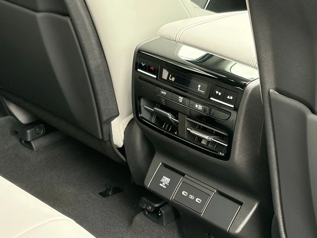 New 2026 Silver Acura Technology Package SH-AWD image 21