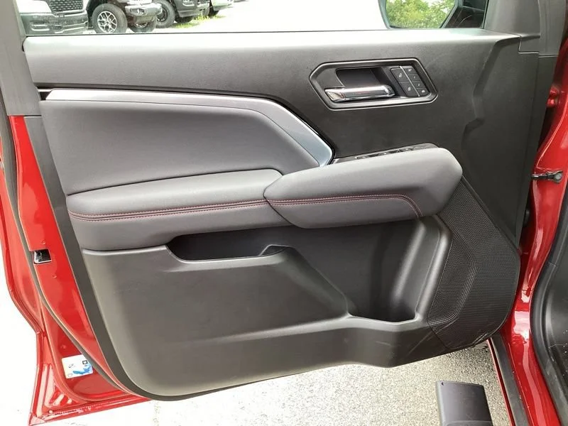 2026 Chevrolet Colorado Z71 - Photo 23
