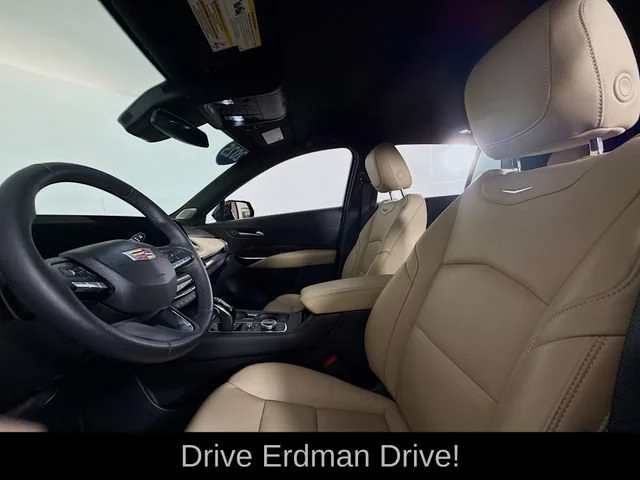 2025 Cadillac XT4 Premium Luxury - Photo 6
