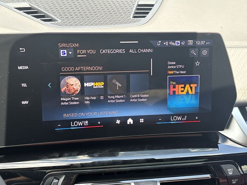 New 2026 Vegas Red Metallic BMW xDrive28i image 12