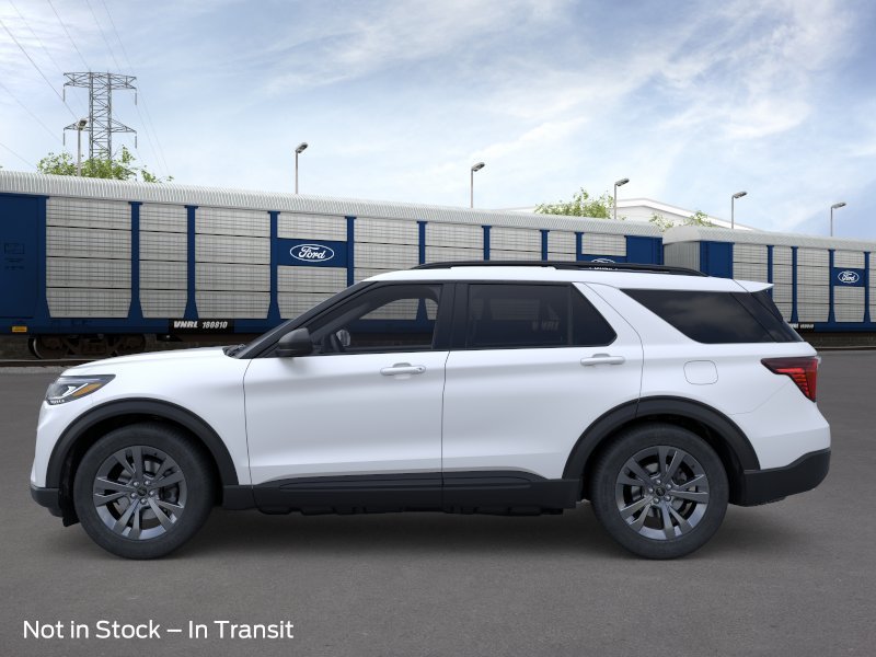 New 2026 Star White Metallic Tri-Coat Ford Active image 3