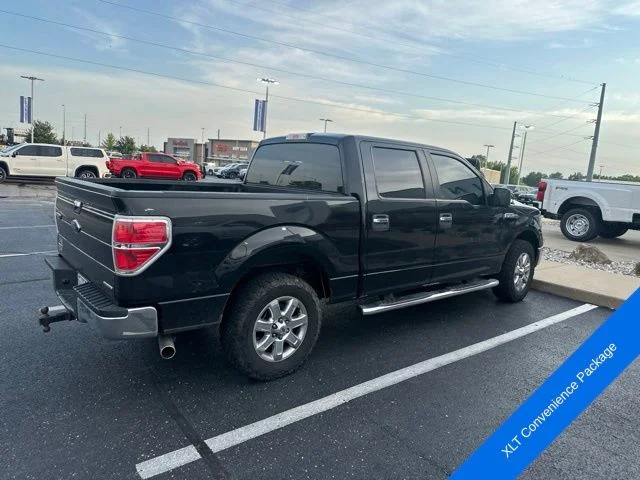 Used 2013 Tuxedo Black Metallic Ford XLT image 4