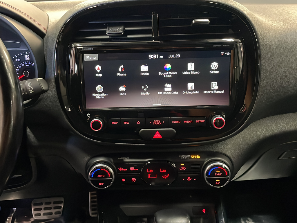 Used 2020 White Kia GT-Line Turbo image 32